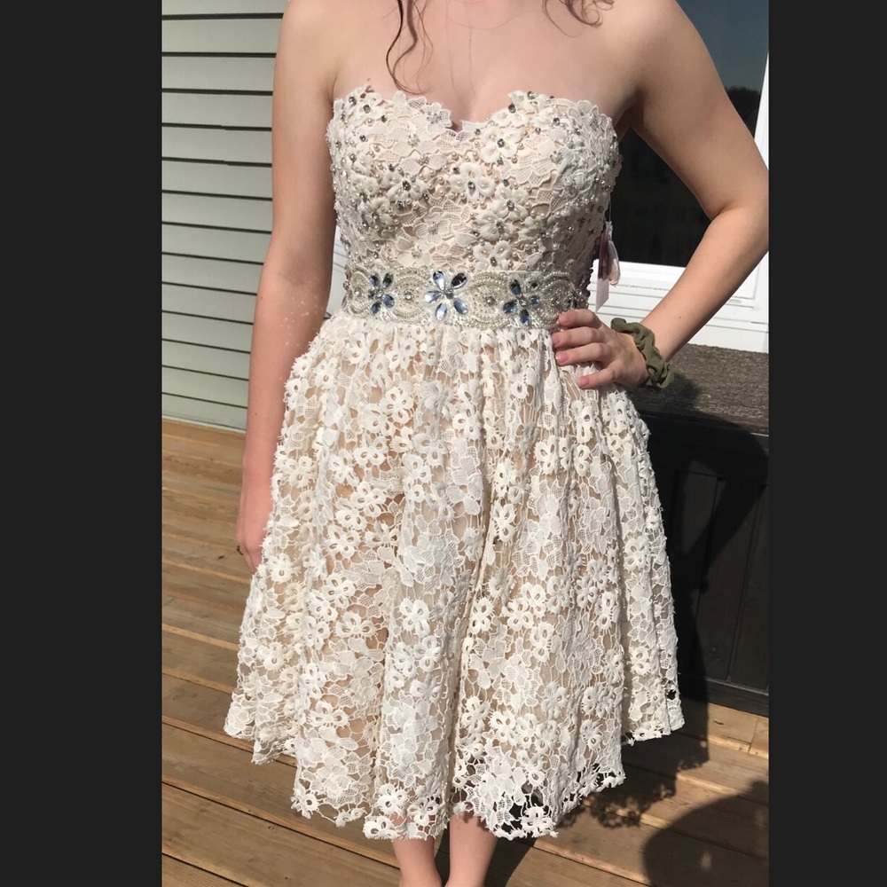 Homecoming dress